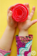 how to make paper plate roses