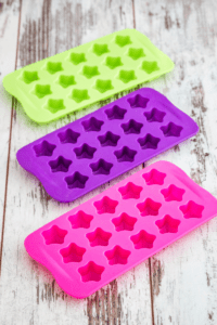 star shaped silicone ice cube molds to make shaped ice cubes for playing with ice